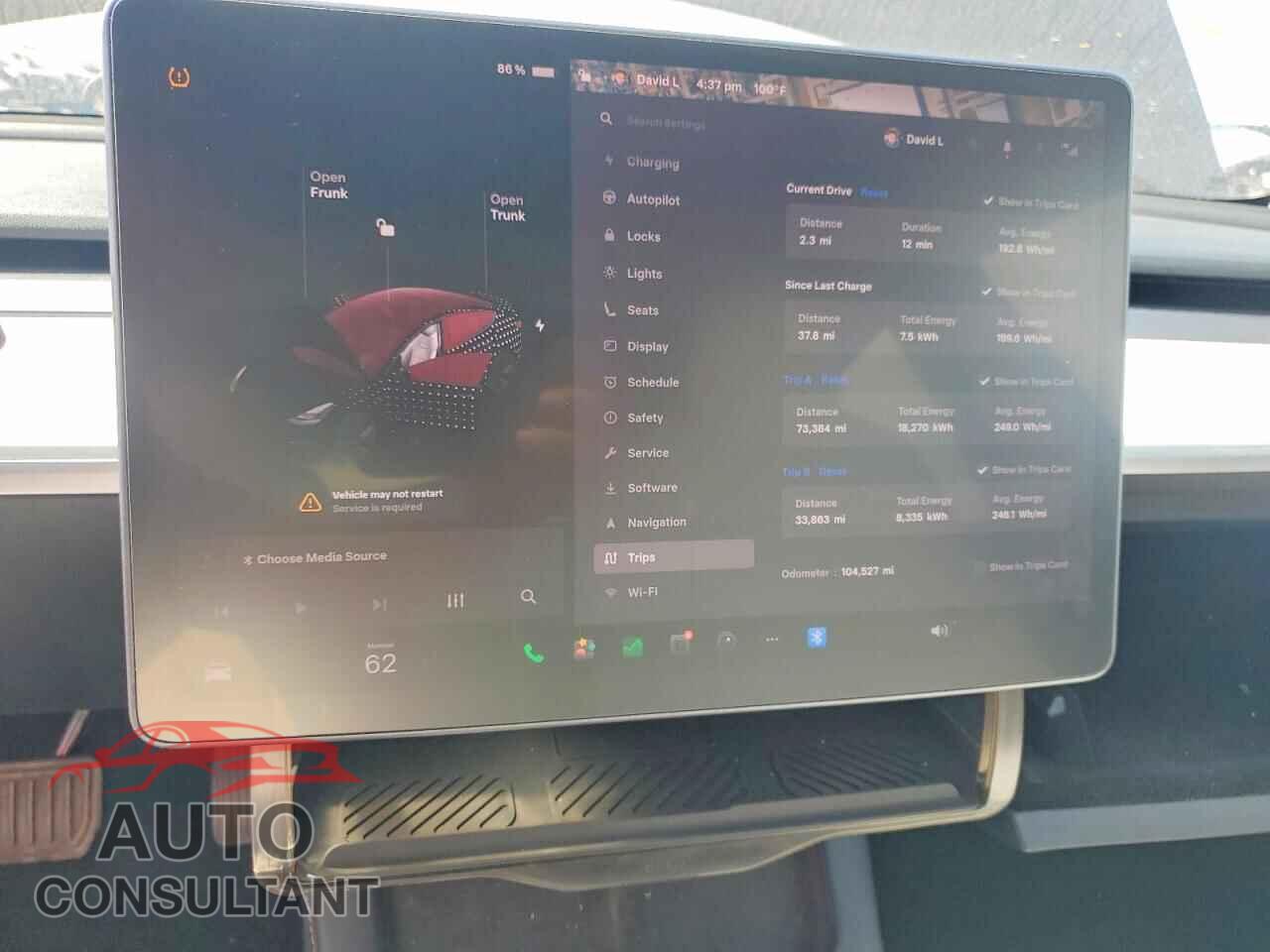 TESLA MODEL 3 2021 - 5YJ3E1EA8MF982843