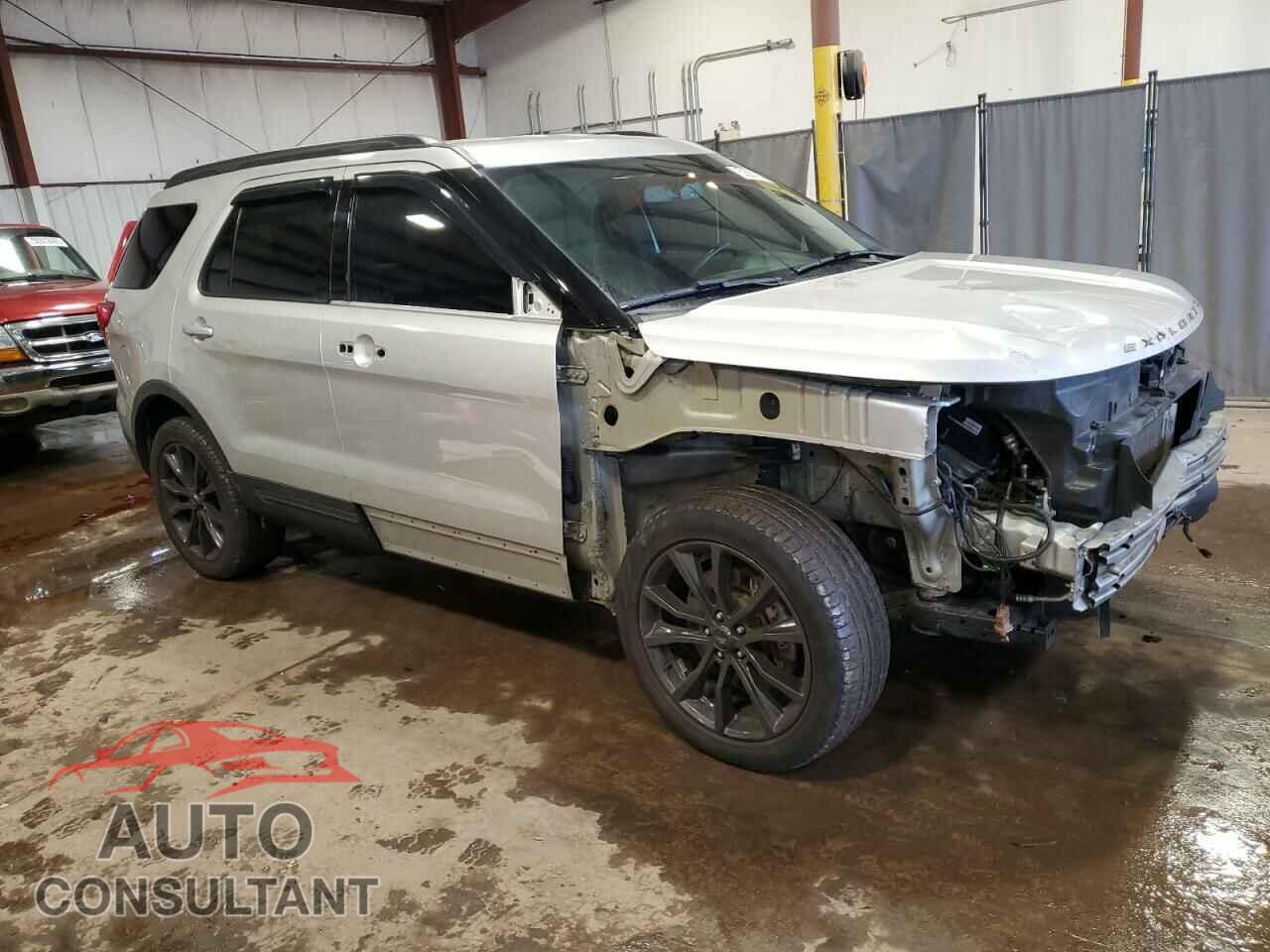 FORD EXPLORER 2017 - 1FM5K8D88HGD71971