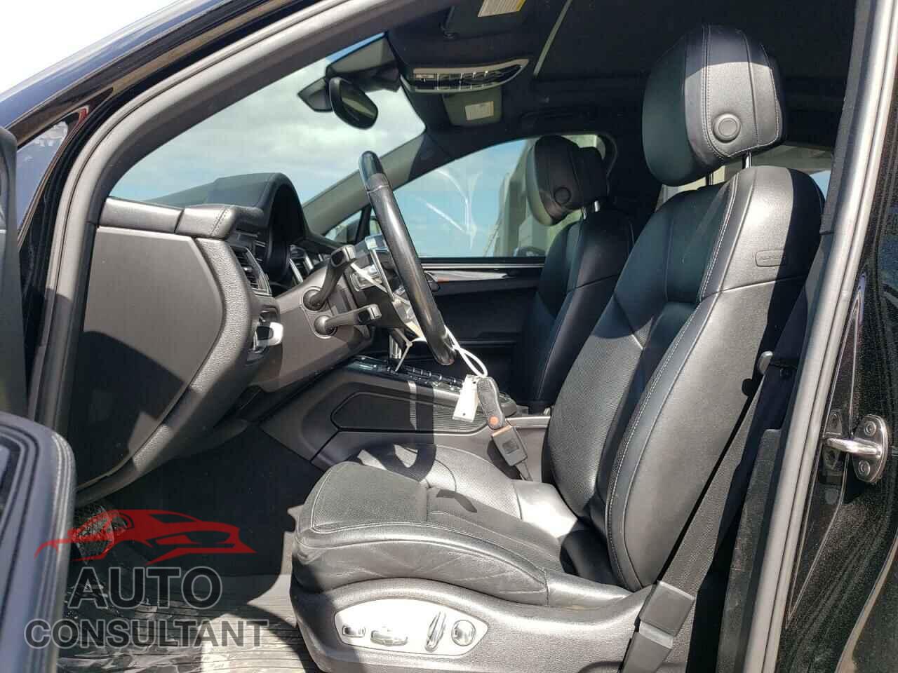 PORSCHE MACAN 2018 - WP1AB2A5XJLB33030