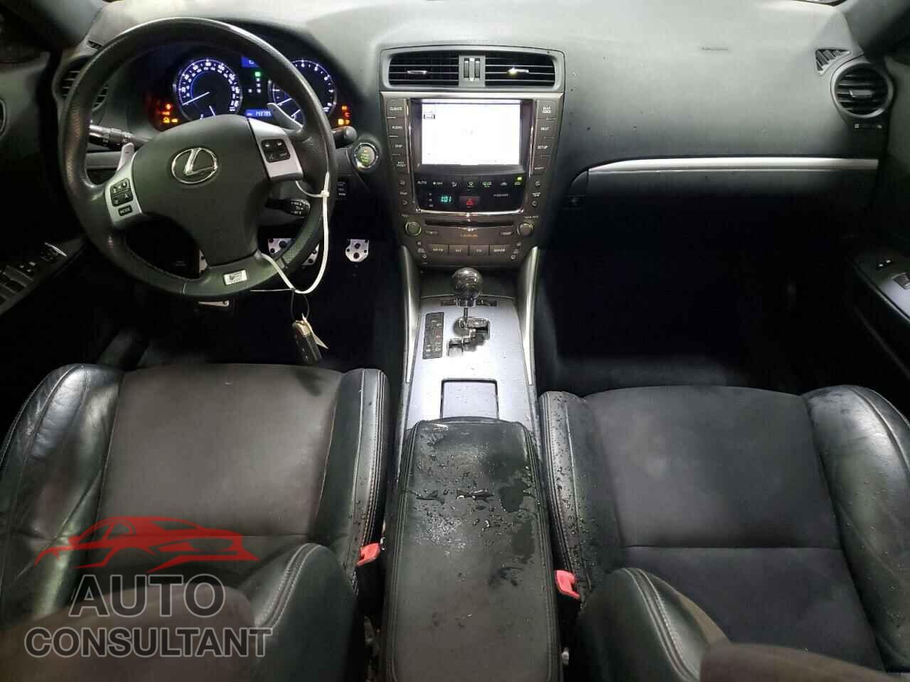 LEXUS IS 2011 - JTHBF5C20B5139633