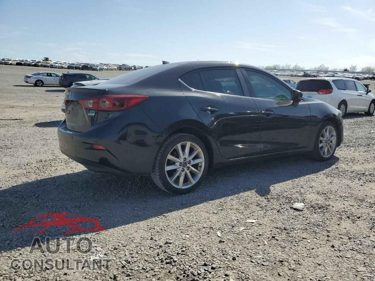MAZDA 3 2017 - 3MZBN1W31HM144535