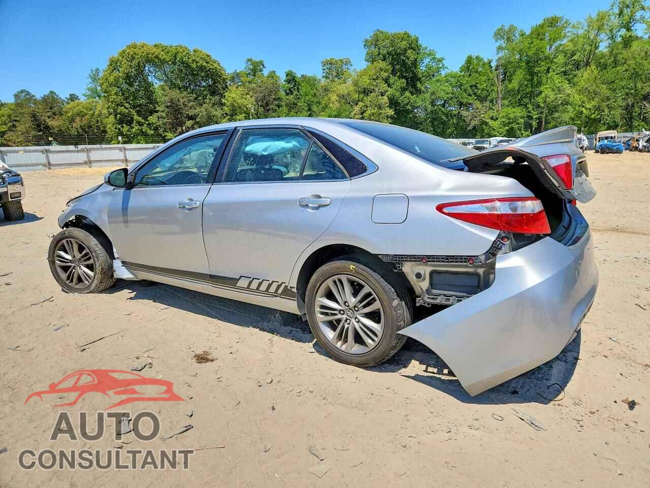 TOYOTA CAMRY 2016 - 4T1BF1FK2GU591663