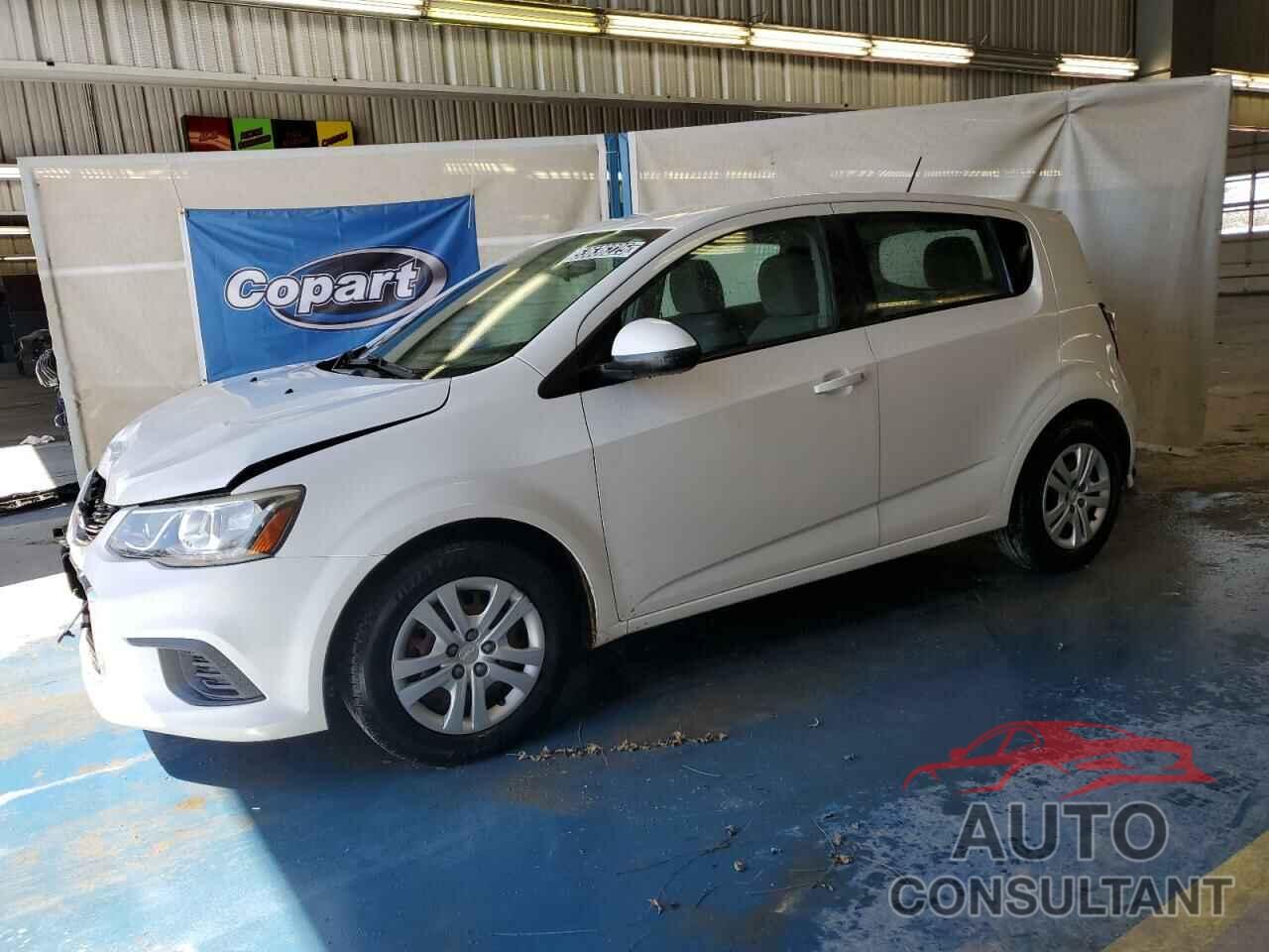 CHEVROLET SONIC 2017 - 1G1JG6SH1H4174338