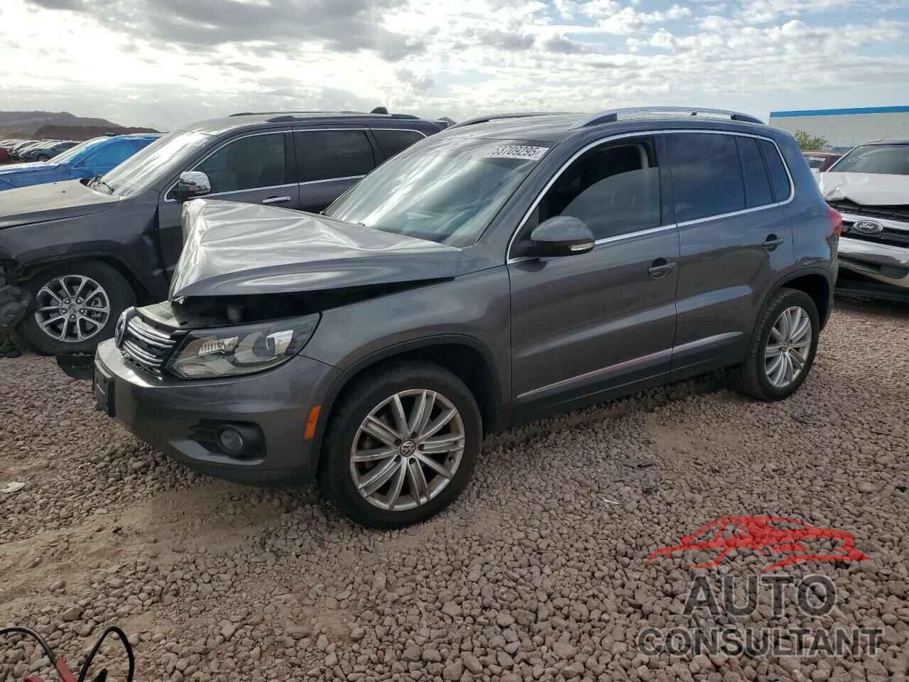 VOLKSWAGEN TIGUAN 2016 - WVGAV7AX0GW050359
