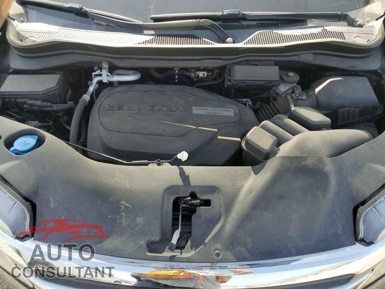 HONDA PILOT 2017 - 5FNYF6H74HB048376