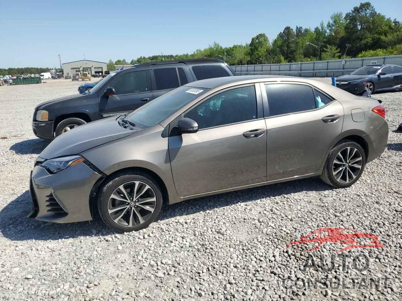 TOYOTA COROLLA 2018 - 5YFBURHE1JP739144