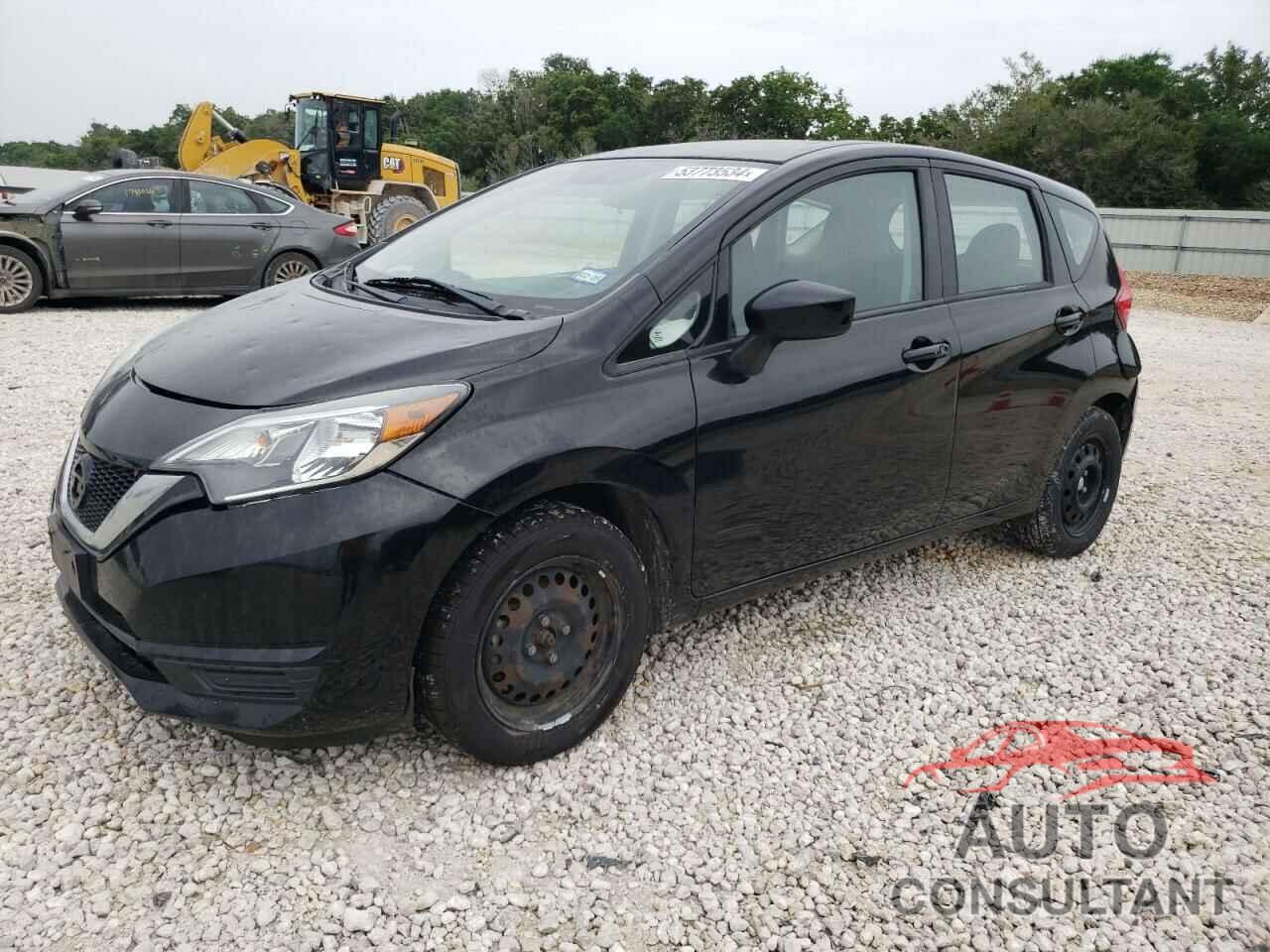 NISSAN VERSA 2018 - 3N1CE2CP4JL351939