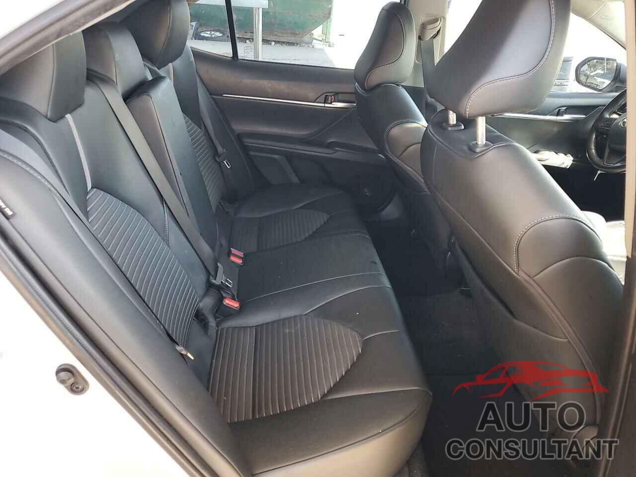 TOYOTA CAMRY 2023 - 4T1G11AK7PU155550