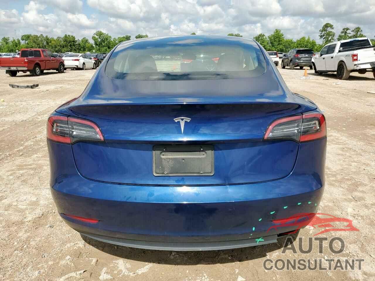 TESLA MODEL 3 2023 - 5YJ3E1EA8PF450710