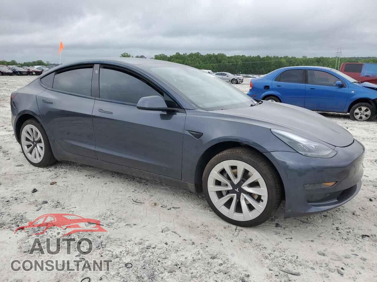TESLA MODEL 3 2021 - 5YJ3E1EA6MF977690