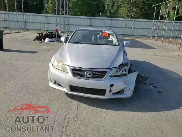 LEXUS IS 2010 - JTHFF2C2XA2510751