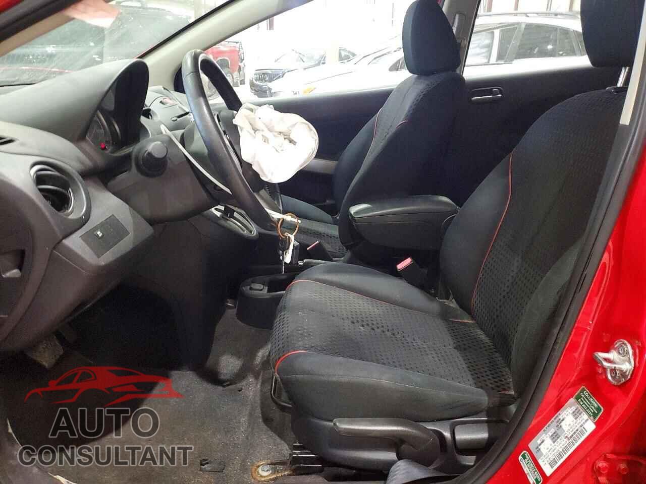 MAZDA 2 2013 - JM1DE1LY1D0164406