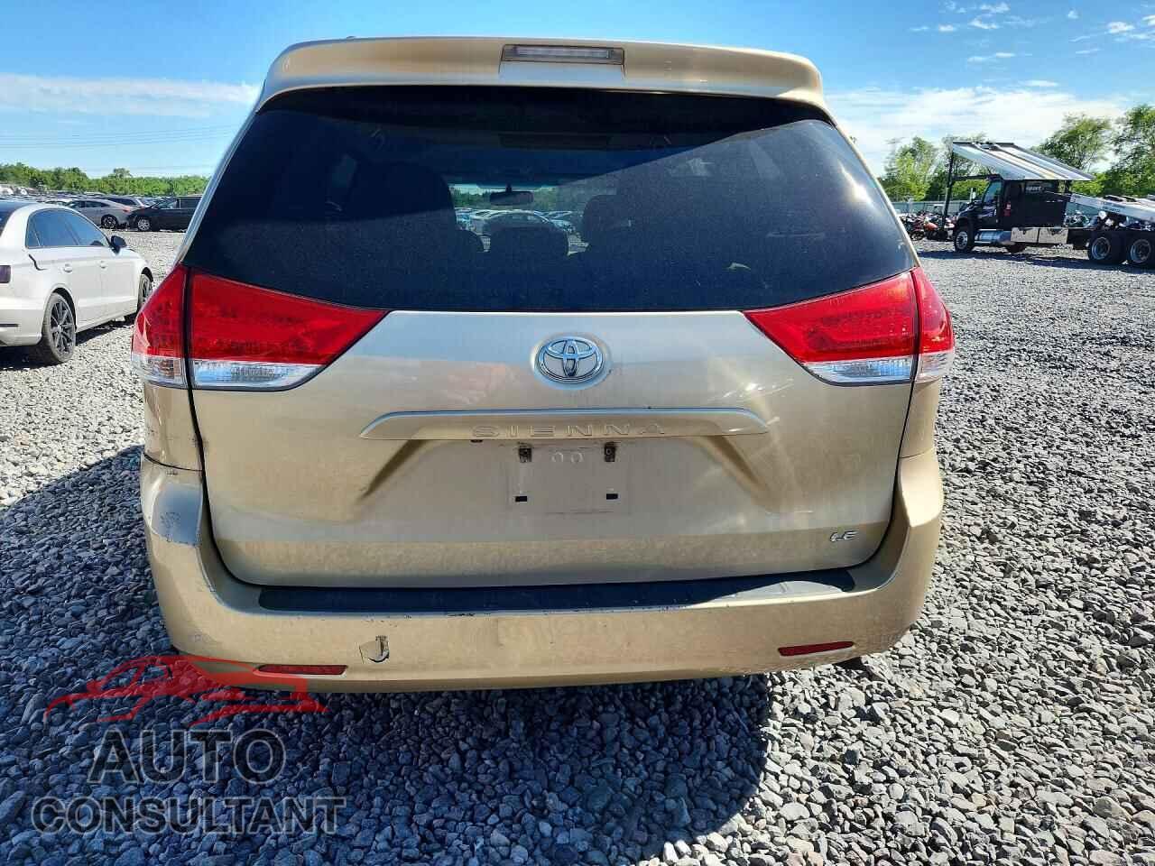 TOYOTA SIENNA 2012 - 5TDKK3DC8CS221629