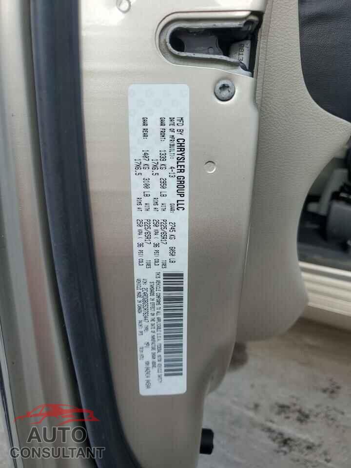 DODGE CARAVAN 2013 - 2C4RDGBG5DR763447