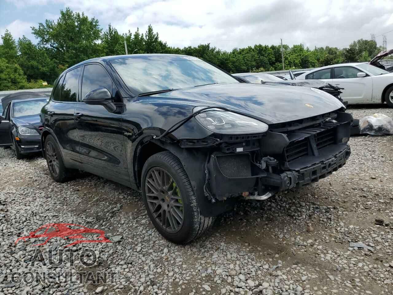 PORSCHE CAYENNE 2017 - WP1AE2A25HLA68286