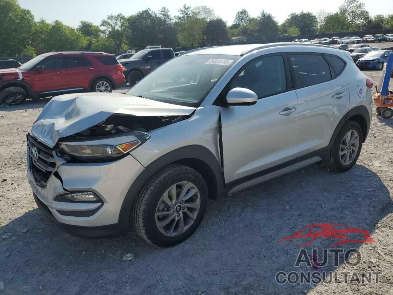 HYUNDAI TUCSON 2018 - KM8J3CA42JU754134