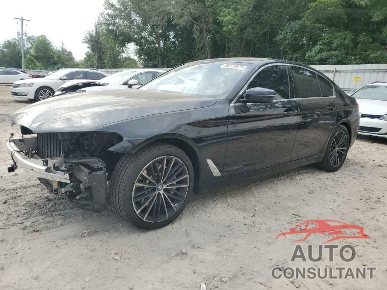 BMW 5 SERIES 2021 - WBA13BJ02MCF32215