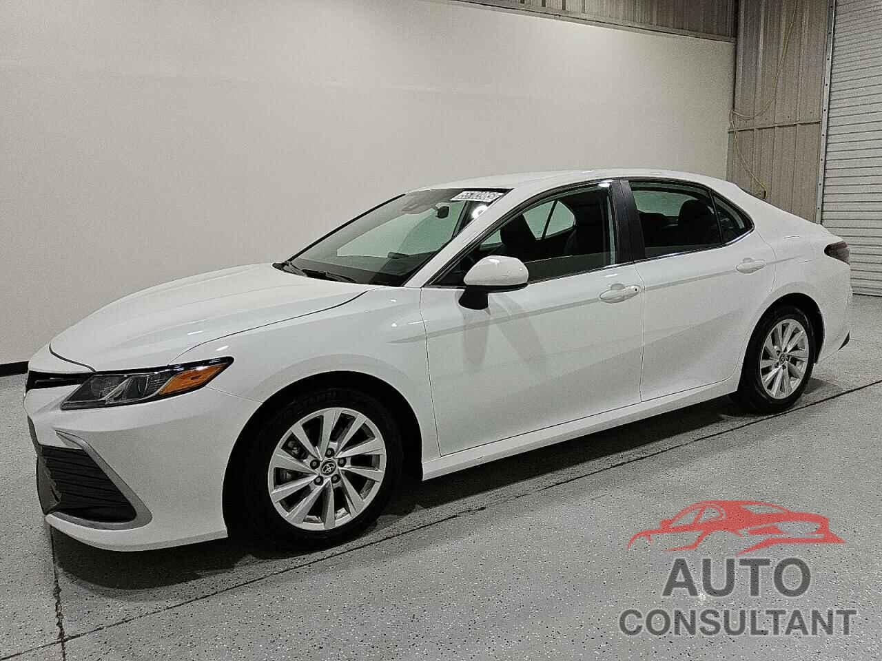 TOYOTA CAMRY 2023 - 4T1C11AK7PU836175