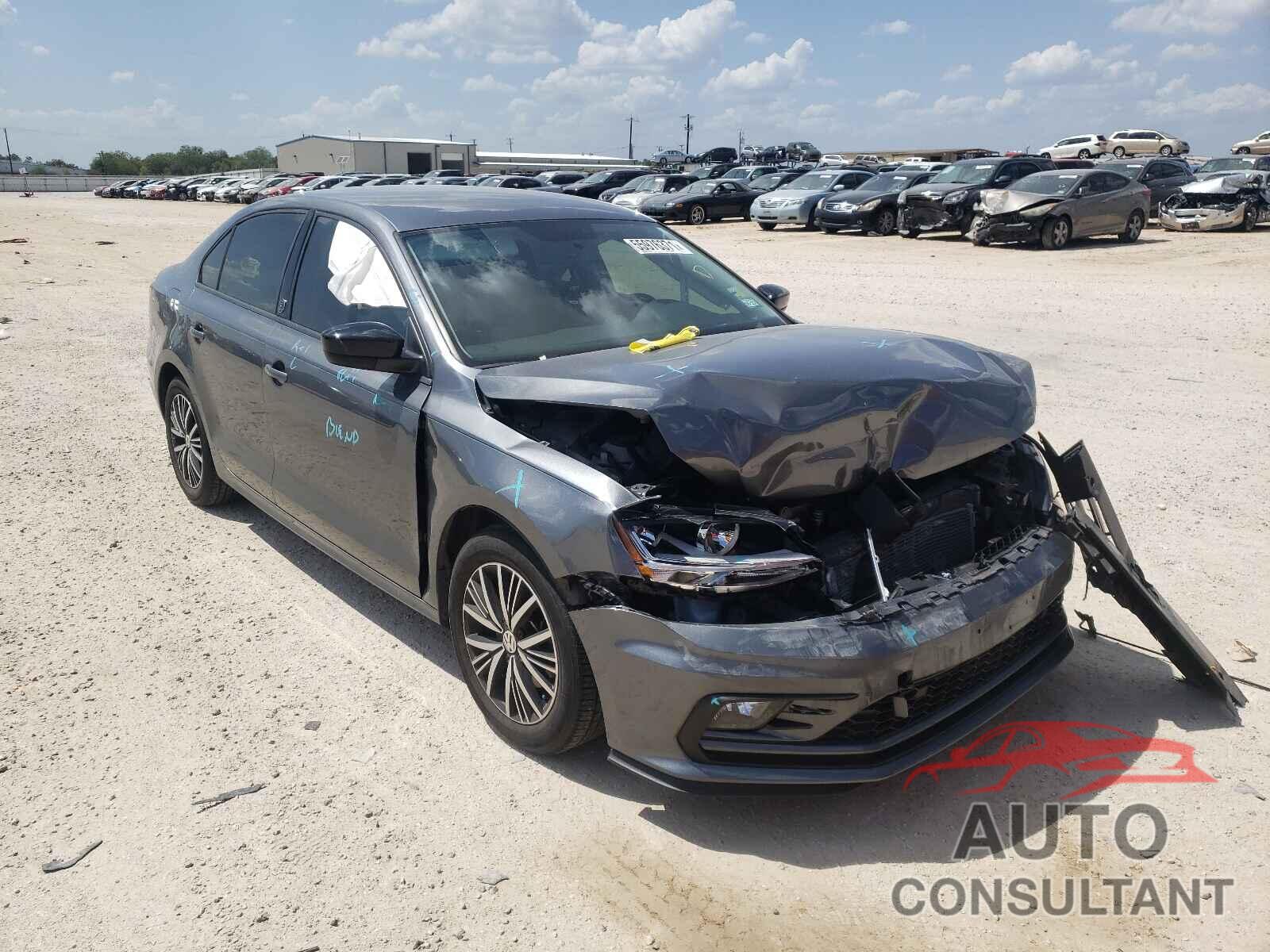 VOLKSWAGEN JETTA 2018 - 3VWDB7AJ8JM209106