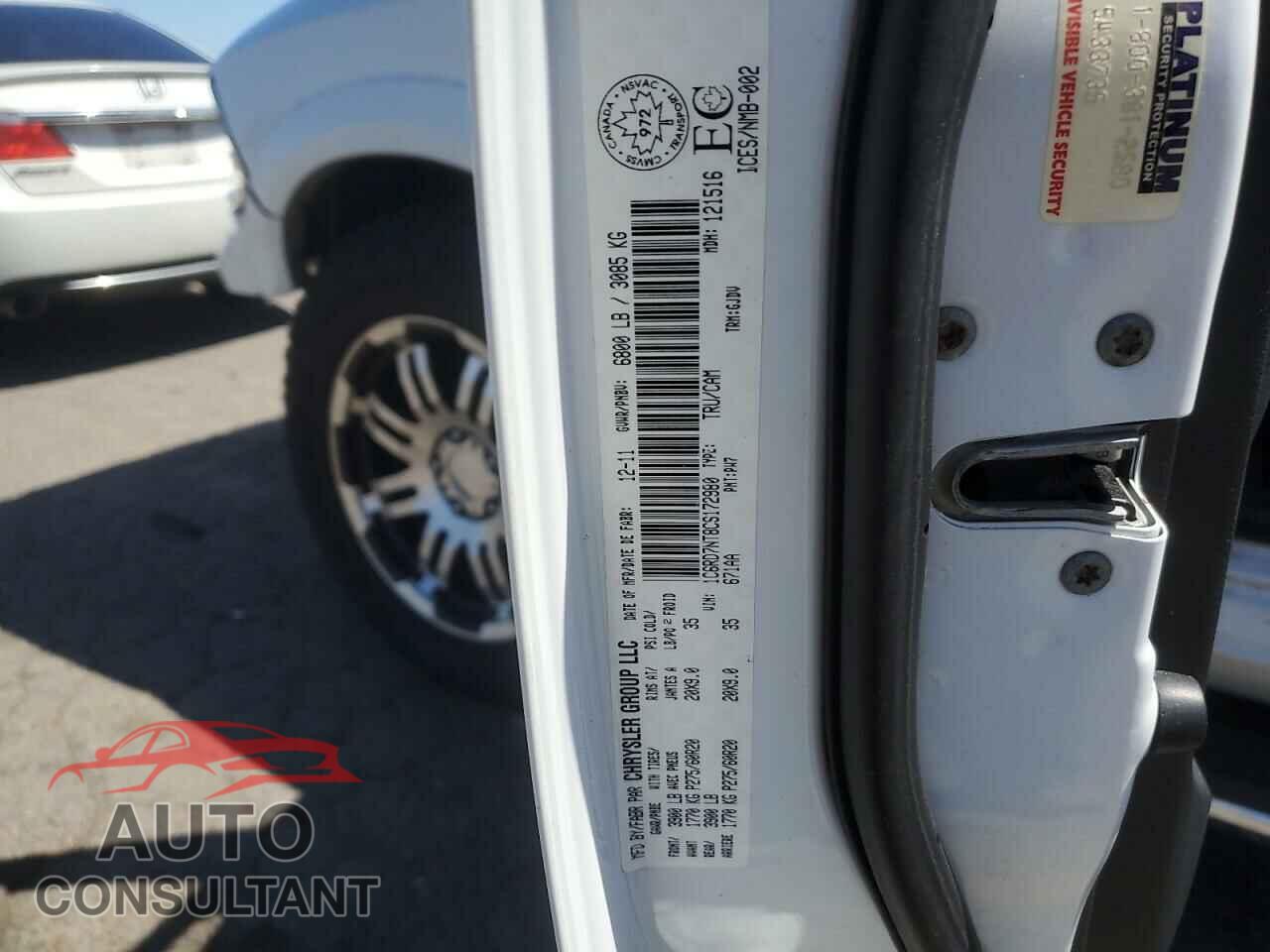 DODGE RAM 1500 2012 - 1C6RD7NT8CS172980