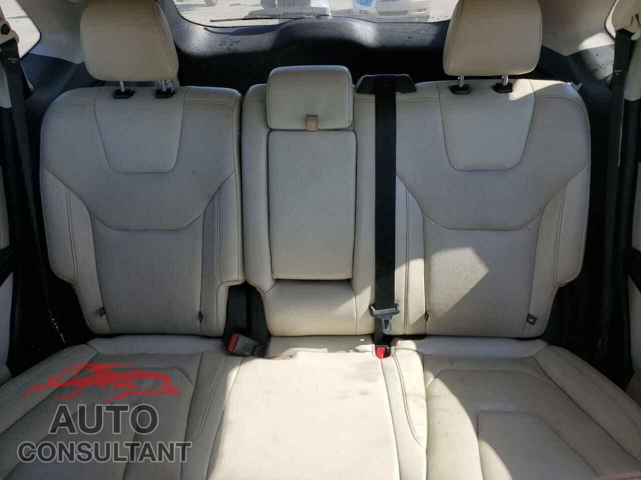 FORD EDGE 2017 - 2FMPK4K83HBB83242