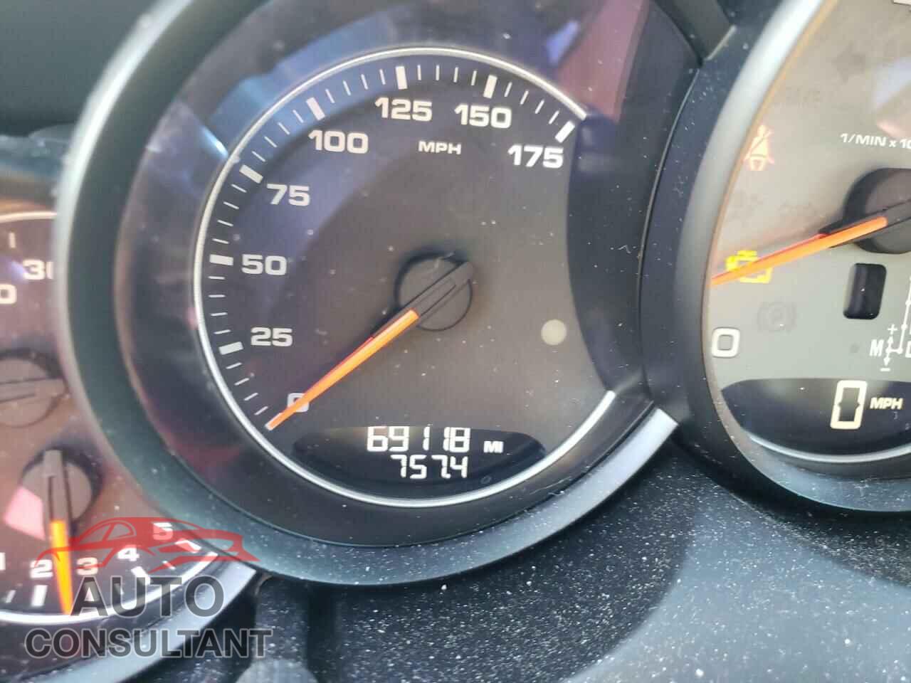 PORSCHE CAYENNE 2016 - WP1AB2A27GLA92984