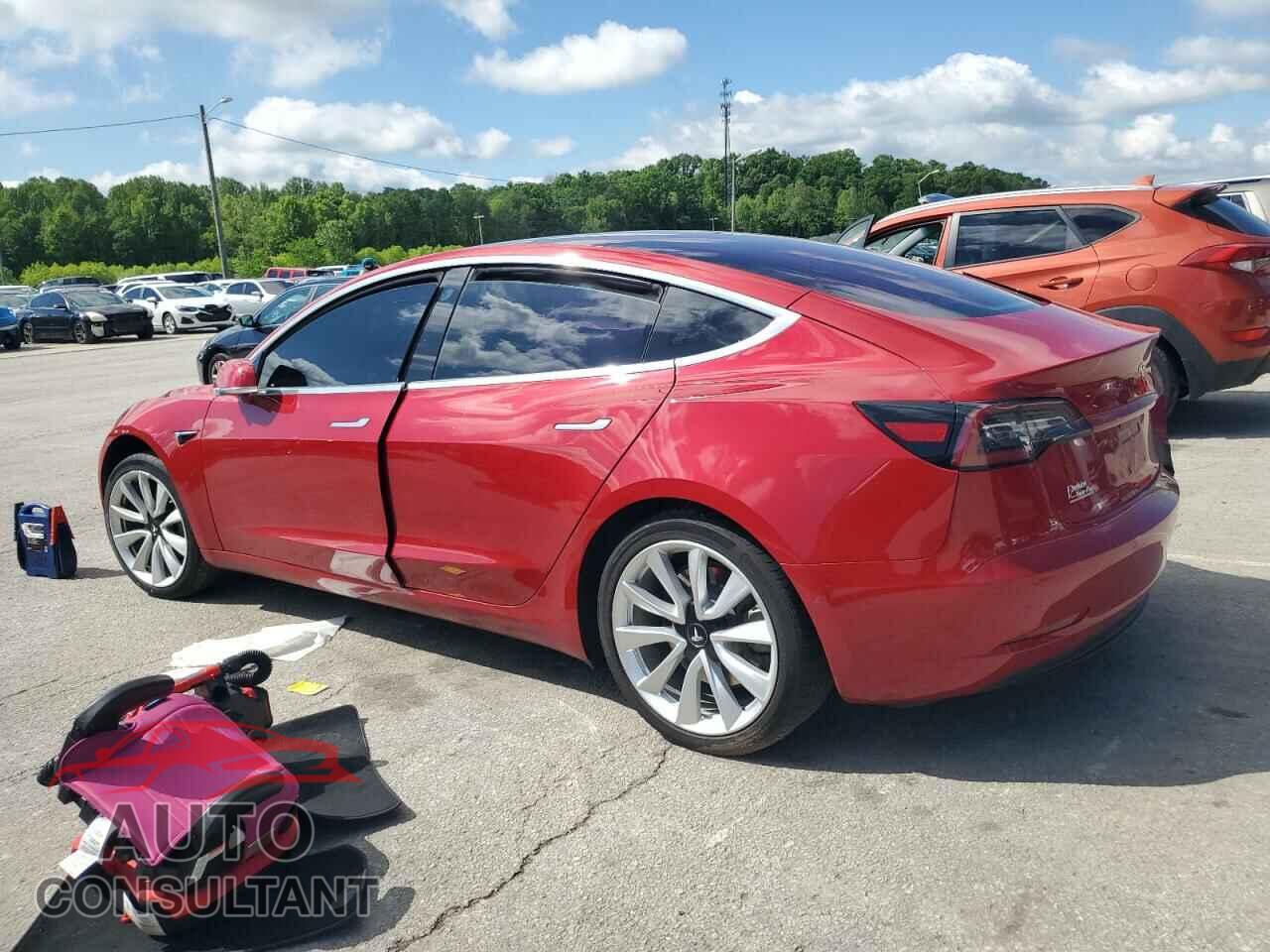 TESLA MODEL 3 2018 - 5YJ3E1EA1JF020217