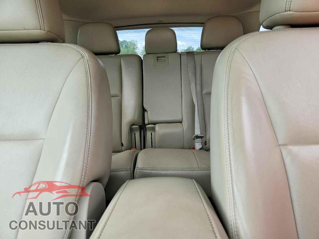 FORD EDGE 2011 - 2FMDK3JC4BBB12996