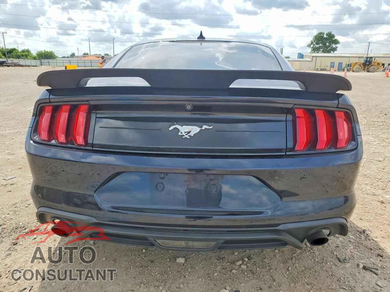 FORD MUSTANG 2021 - 1FA6P8TH8M5155156