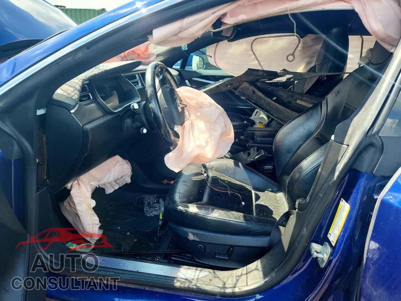 TESLA MODEL S 2015 - 5YJSA1E27FF112004