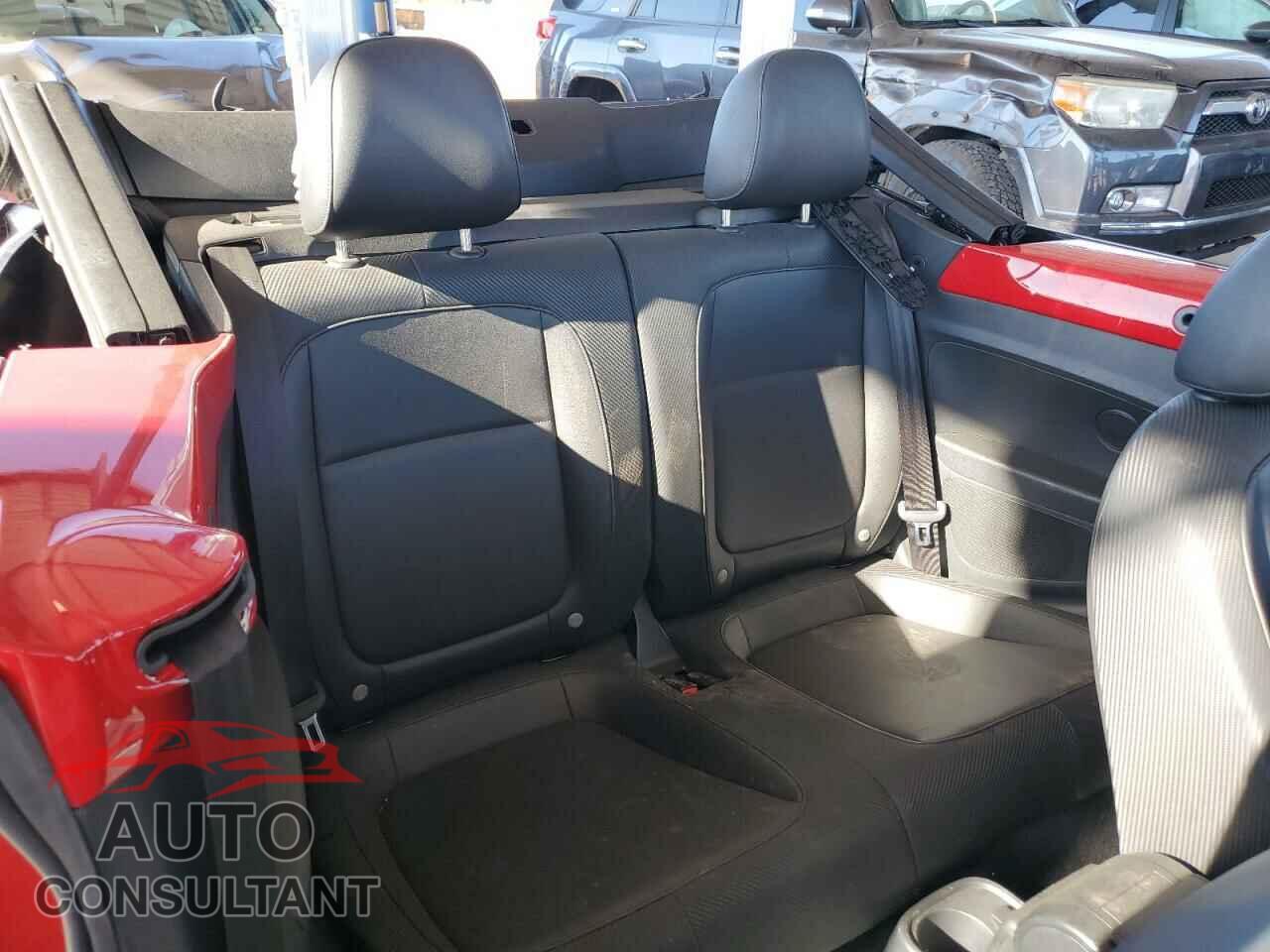 VOLKSWAGEN BEETLE 2014 - 3VW507AT8EM819962