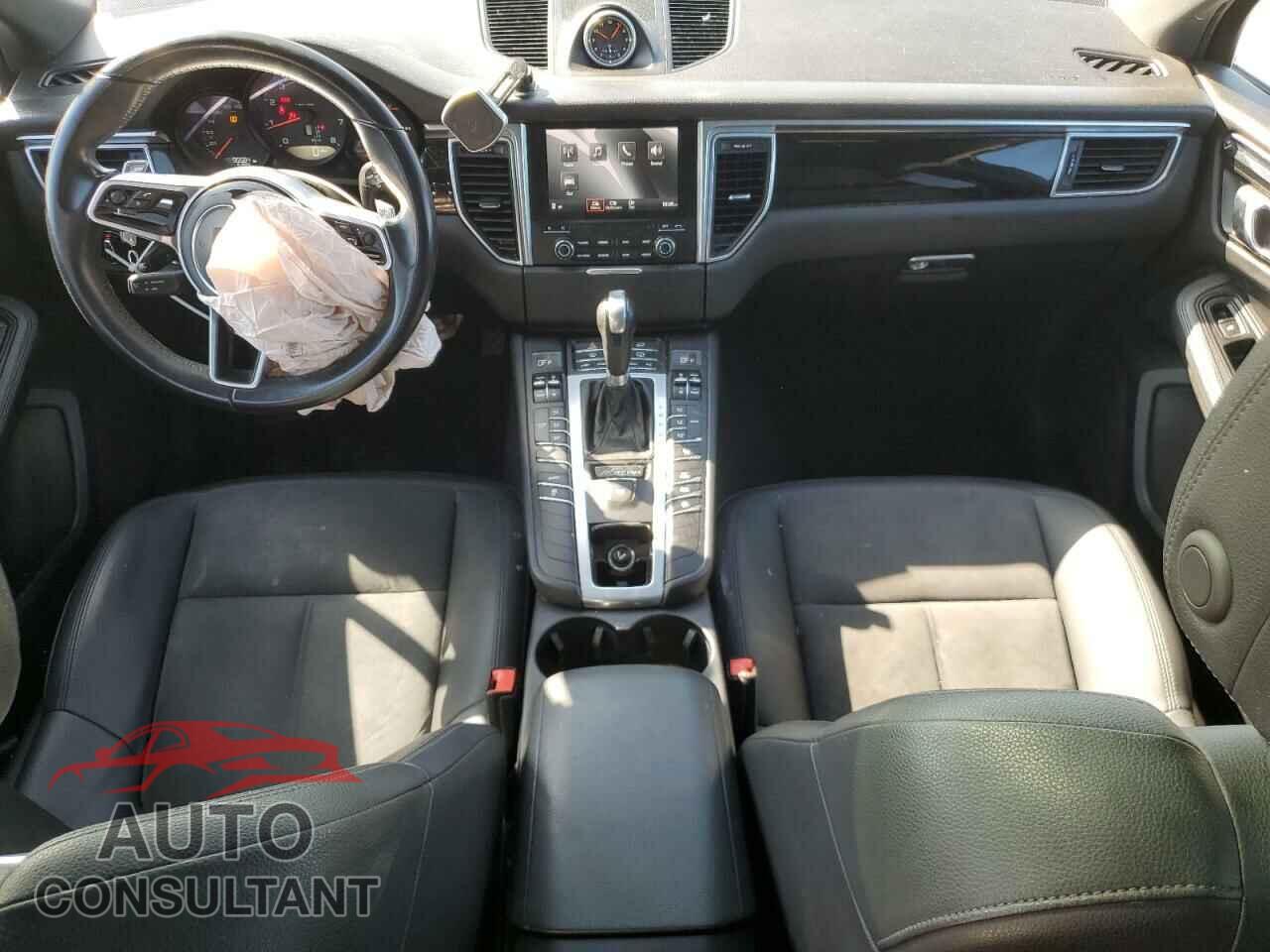 PORSCHE MACAN 2017 - WP1AA2A50HLB03242