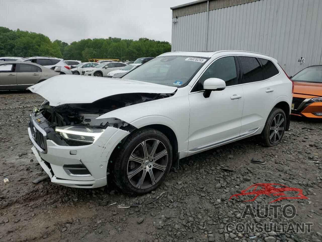 VOLVO XC60 2018 - YV4A22RL8J1061208