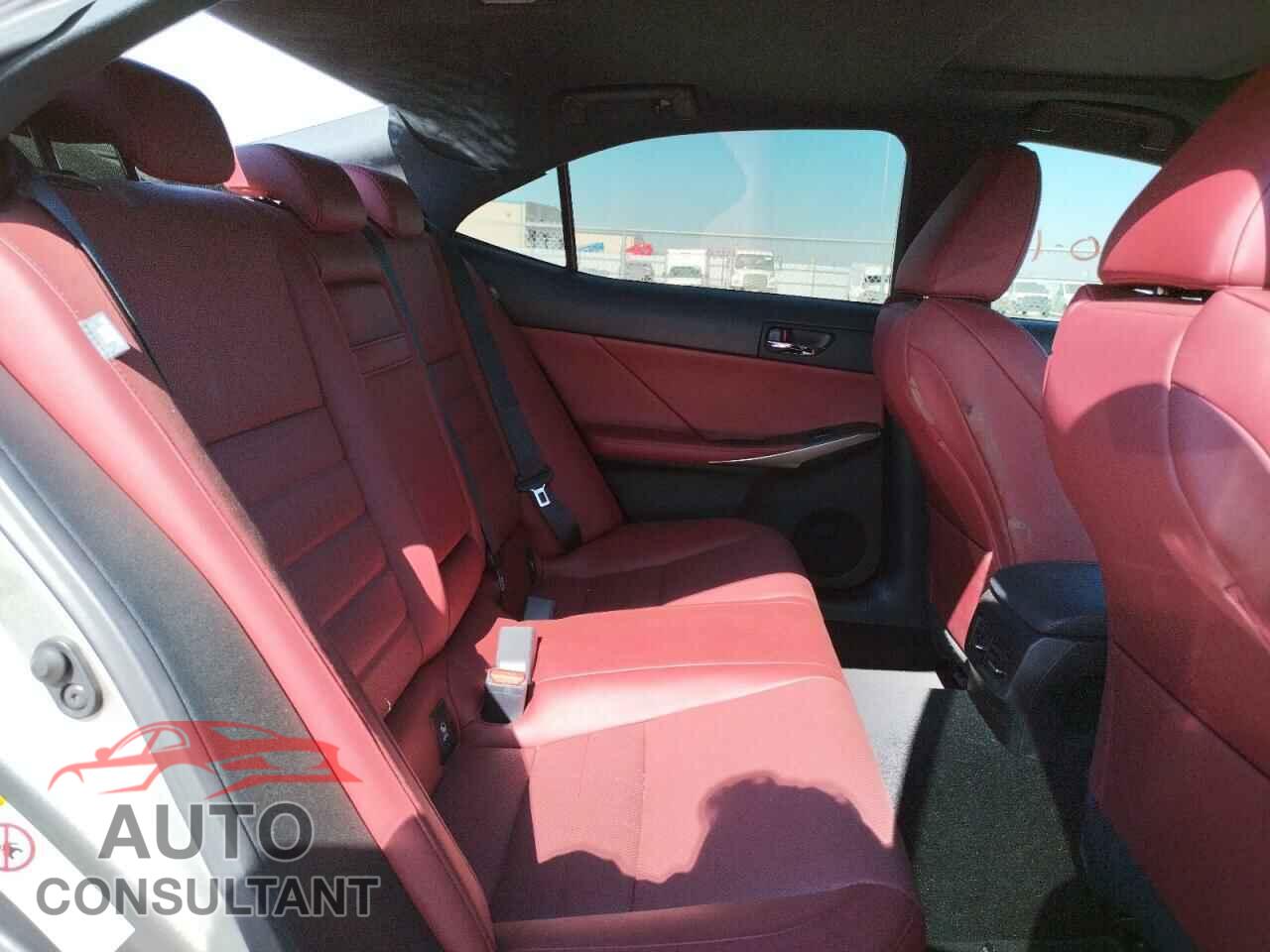 LEXUS IS 2016 - JTHBA1D26G5014990