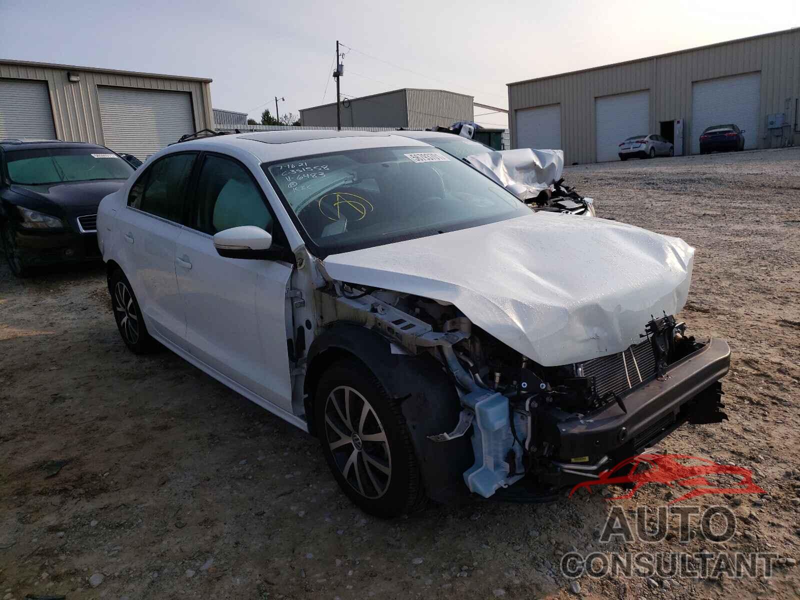 VOLKSWAGEN JETTA 2017 - 3VWDB7AJ5HM306483