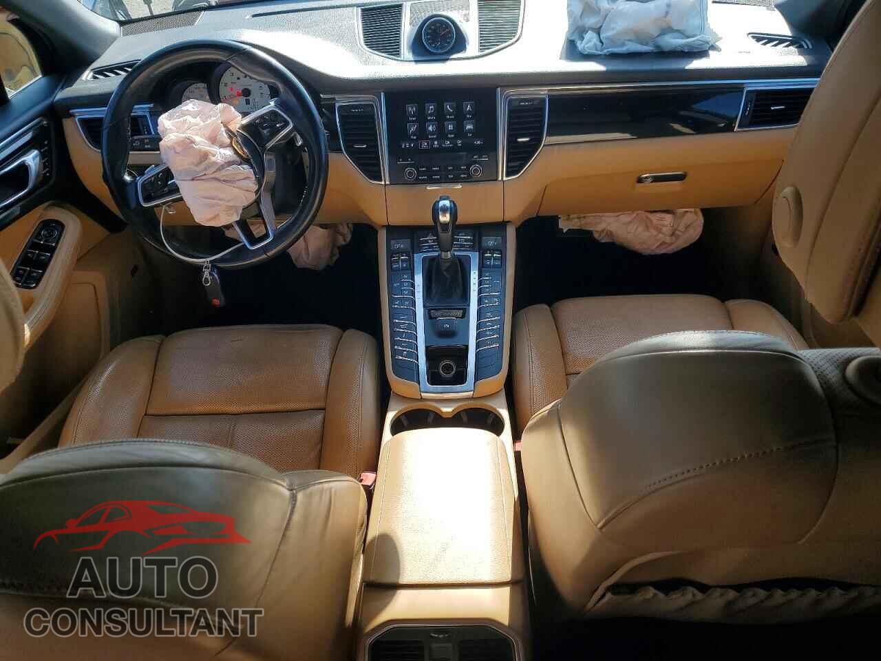 PORSCHE MACAN 2018 - WP1AA2A52JLB14460