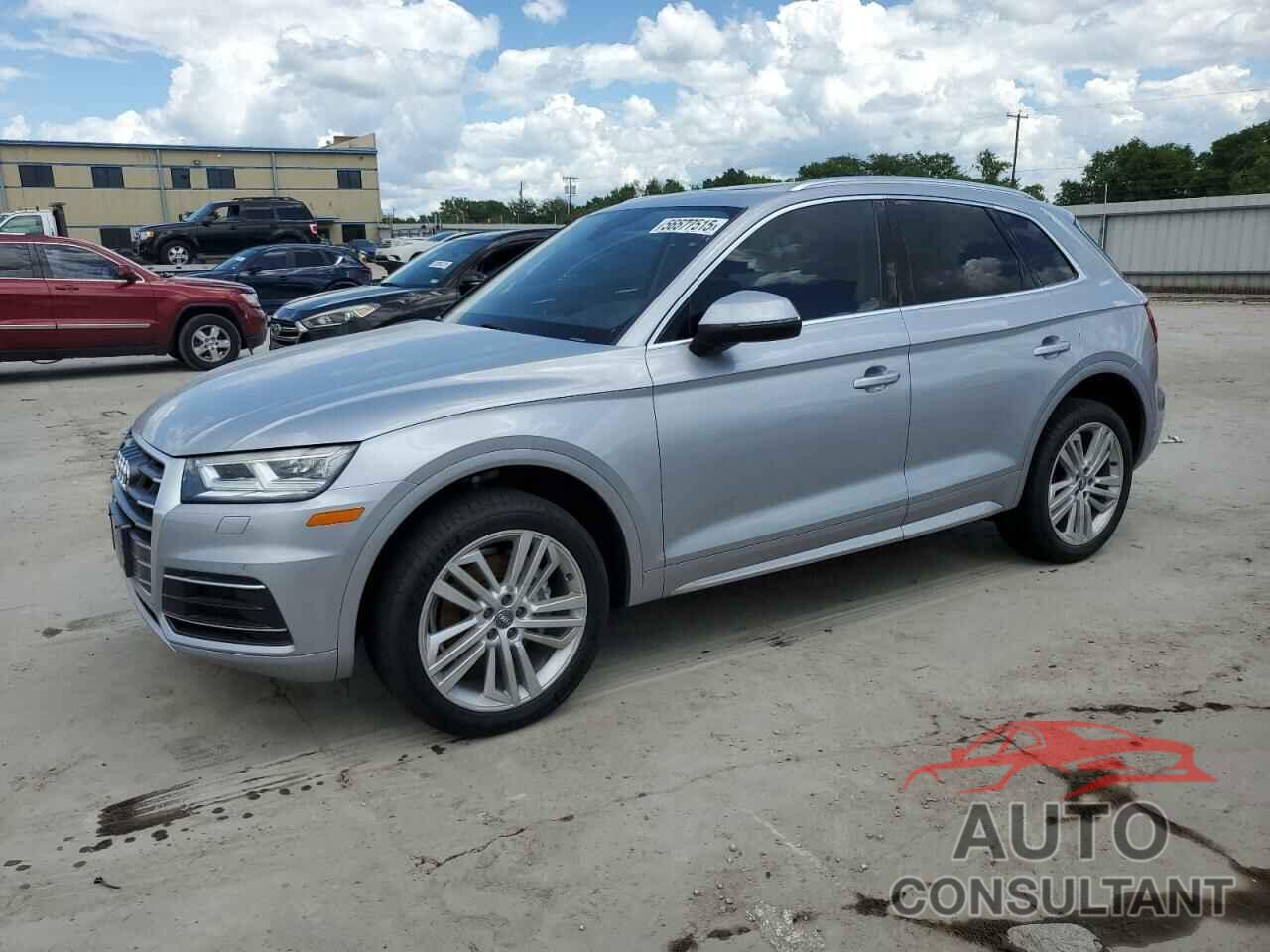 AUDI Q5 2018 - WA1BNAFY5J2097127