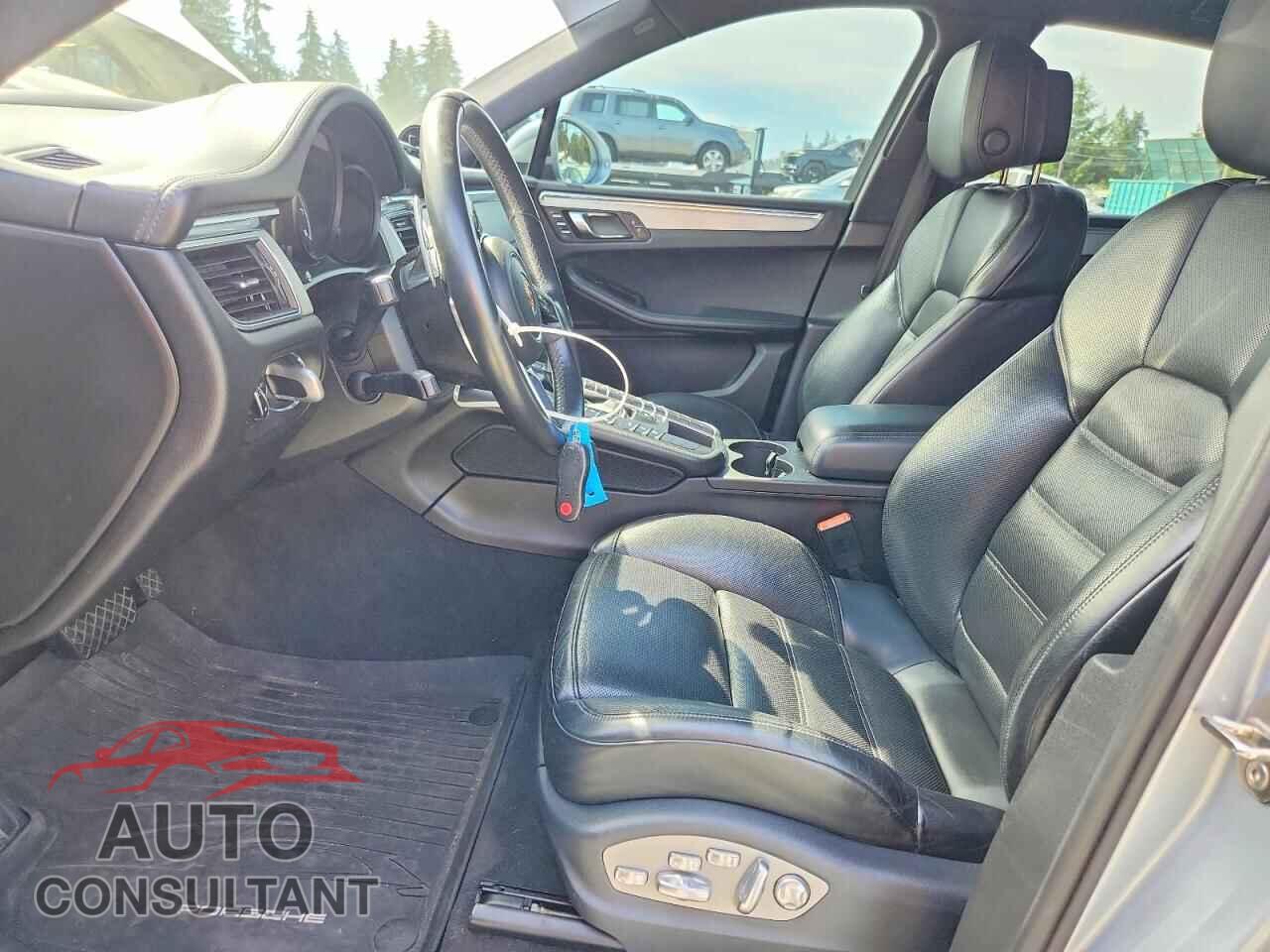 PORSCHE MACAN 2015 - WP1AF2A58FLB47083