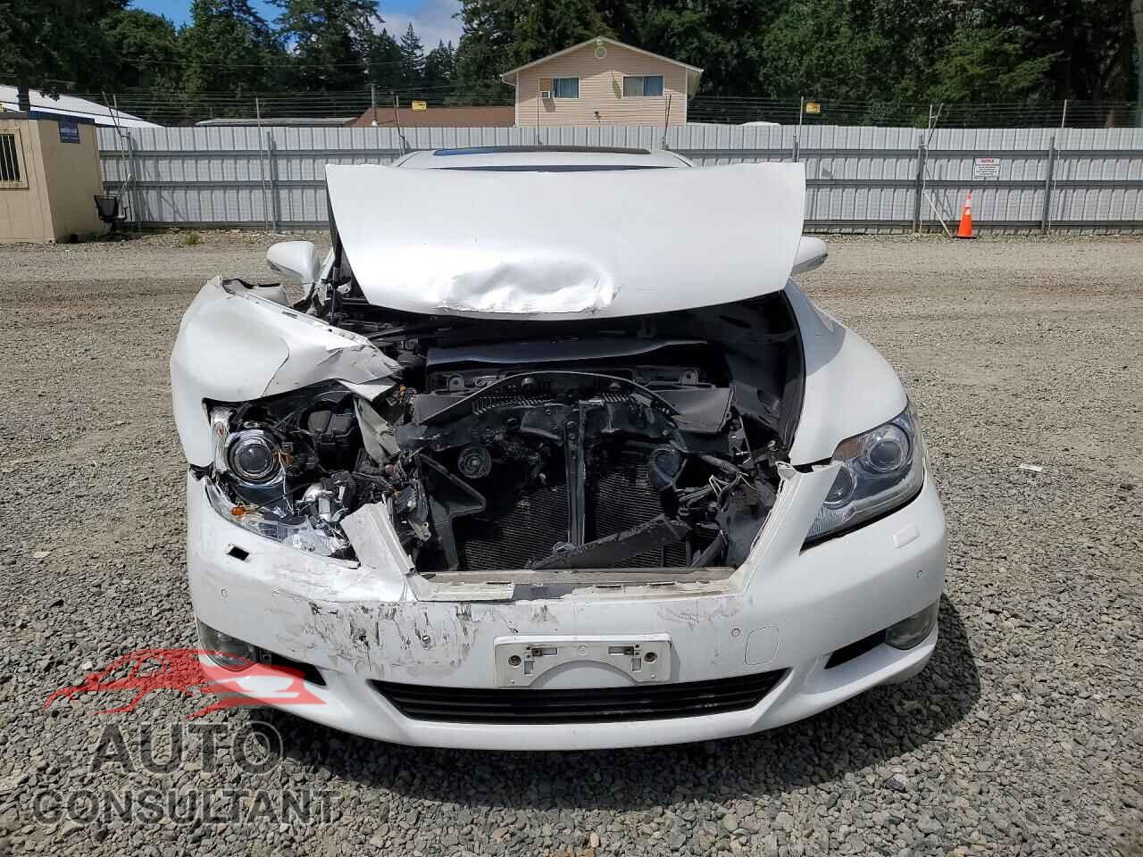 LEXUS LS460 2010 - JTHCL5EF3A5005596