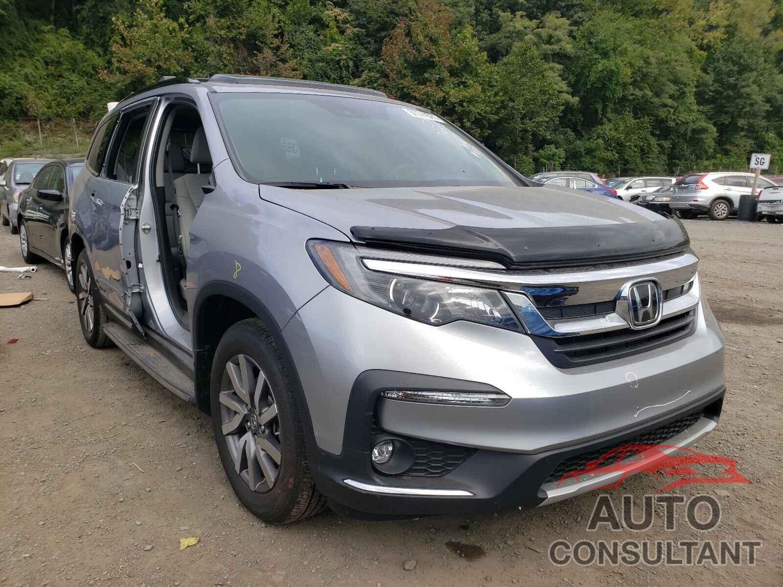 HONDA PILOT 2019 - 5FNYF5H51KB023225