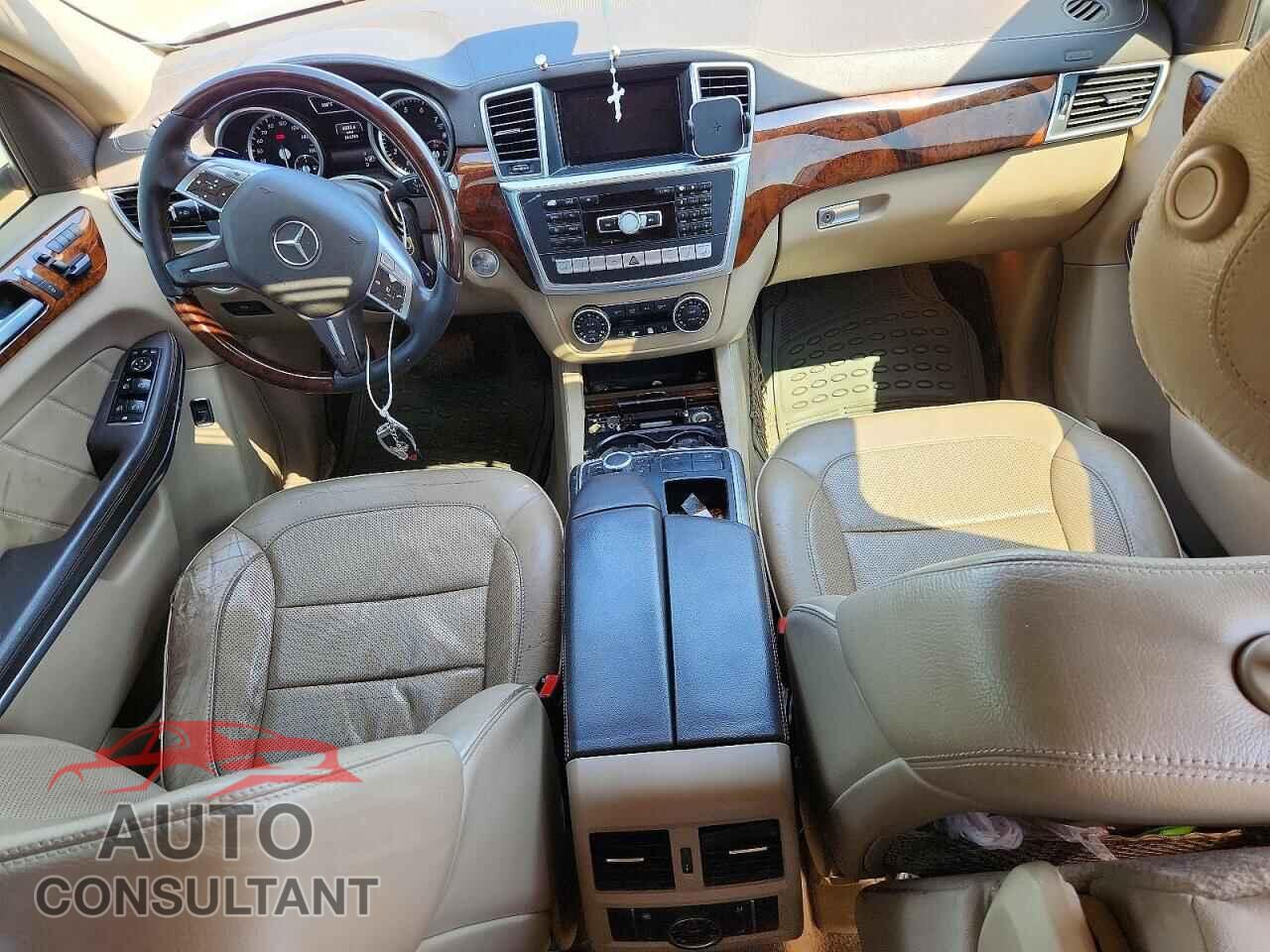 MERCEDES-BENZ GL-CLASS 2014 - 4JGDF7CE3EA312049