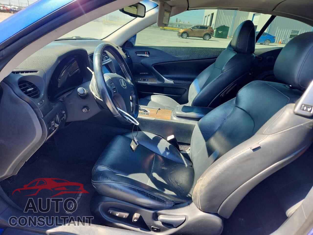 LEXUS IS 2010 - JTHFF2C22A2500411