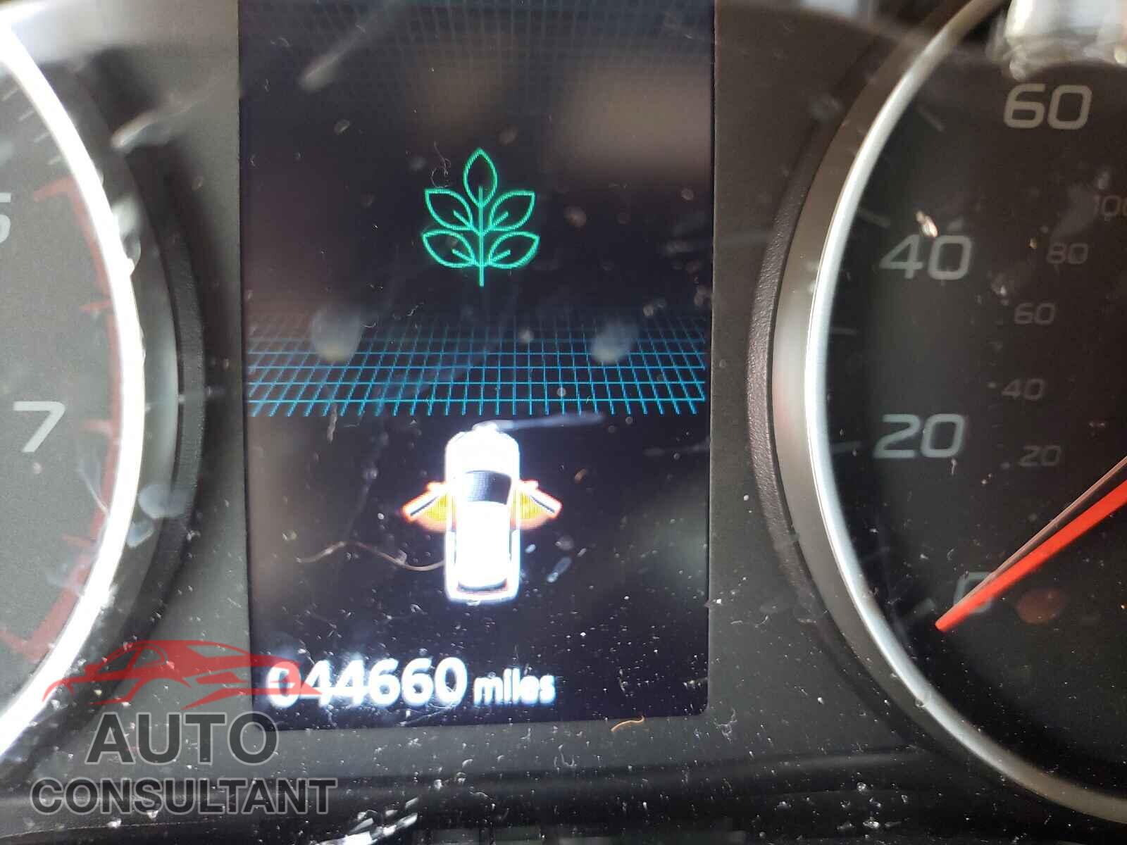 MITSUBISHI ECLIPSE 2018 - JA4AT3AA6JZ068380