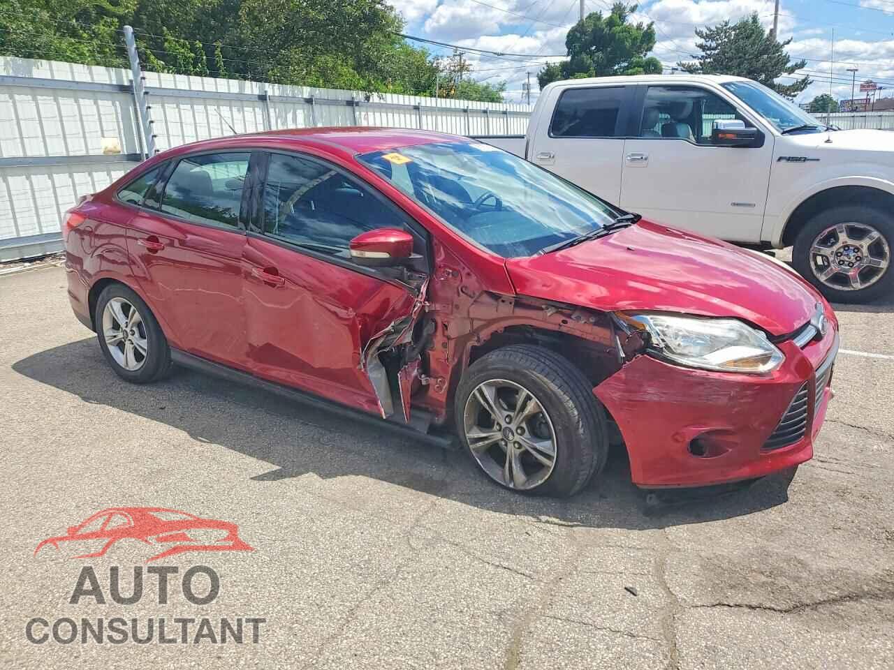 FORD FOCUS 2014 - 1FADP3F29EL174197