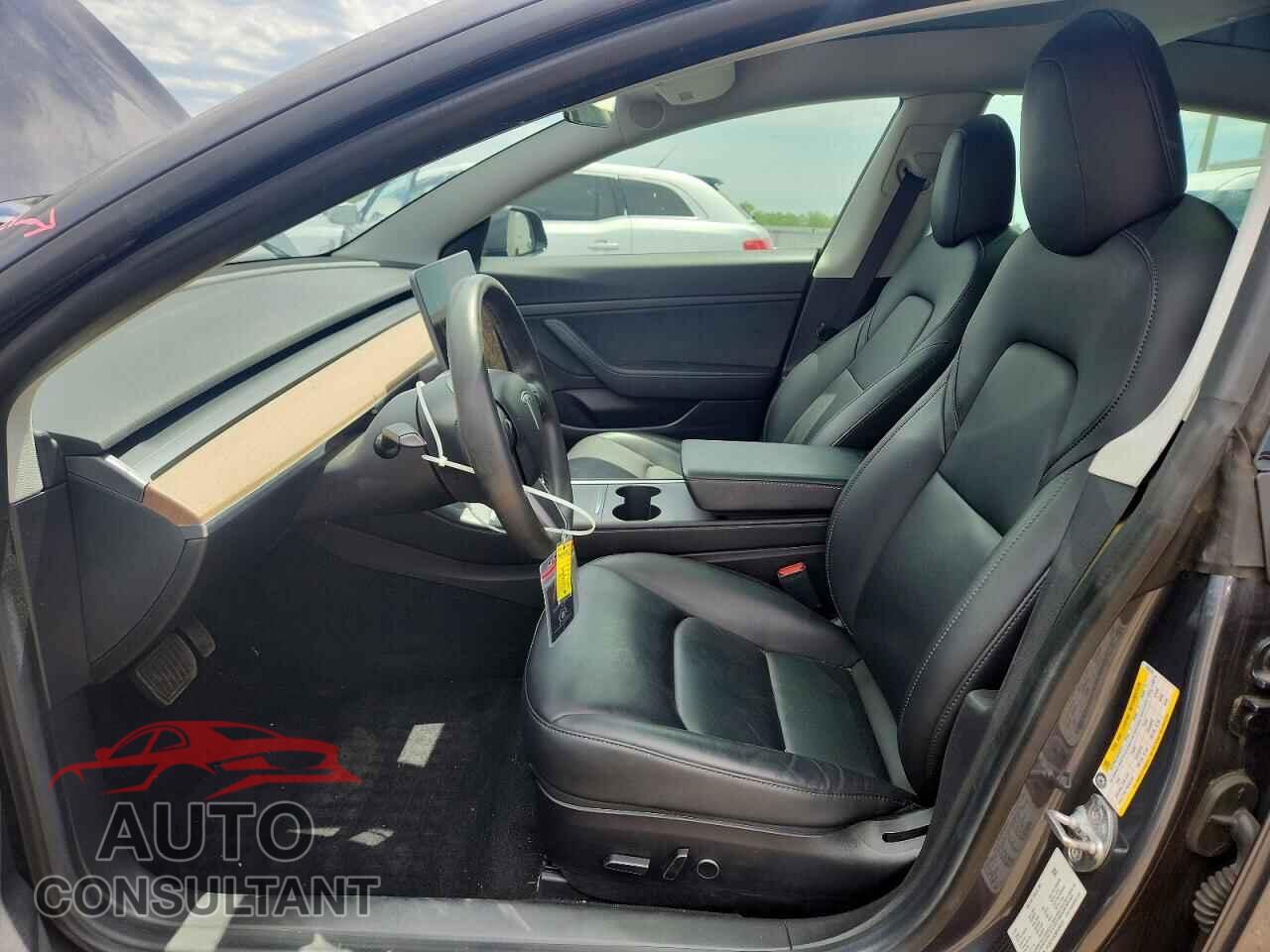 TESLA MODEL 3 2021 - 5YJ3E1EA2MF859376