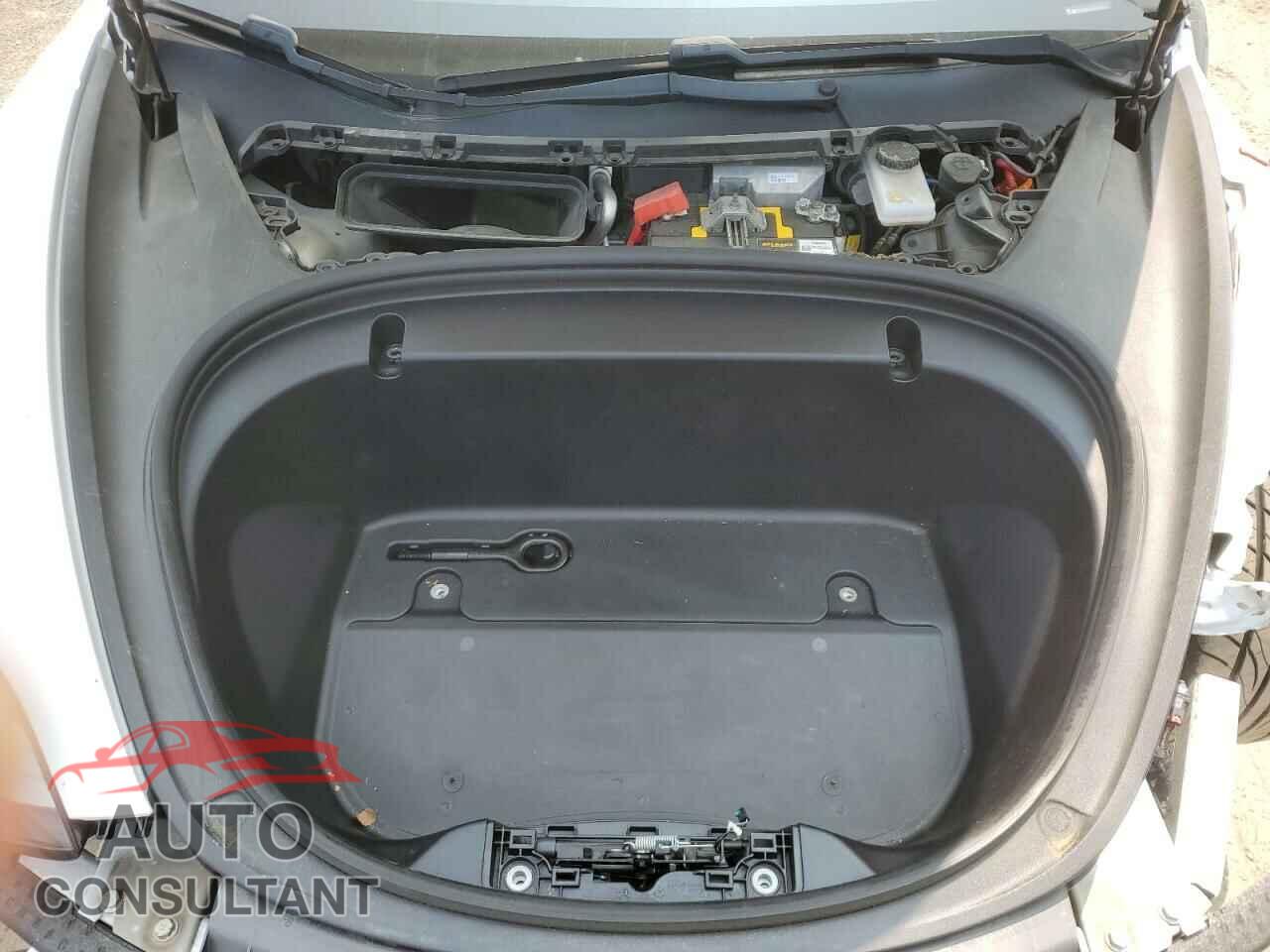 TESLA MODEL 3 2020 - 5YJ3E1EA7LF737711