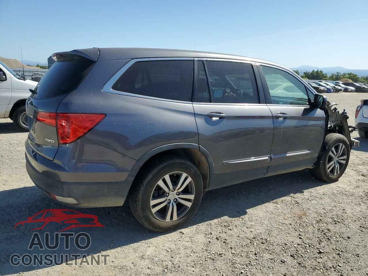 HONDA PILOT 2016 - 5FNYF6H38GB015327