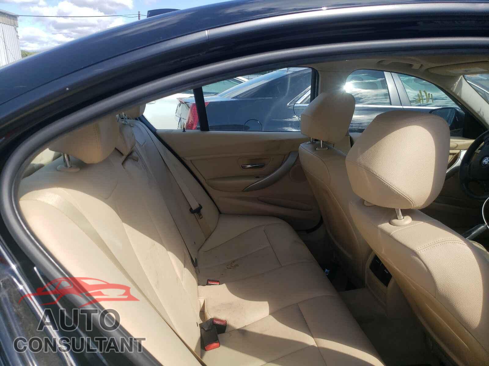 BMW 3 SERIES 2016 - WBA8E5G5XGNU21642