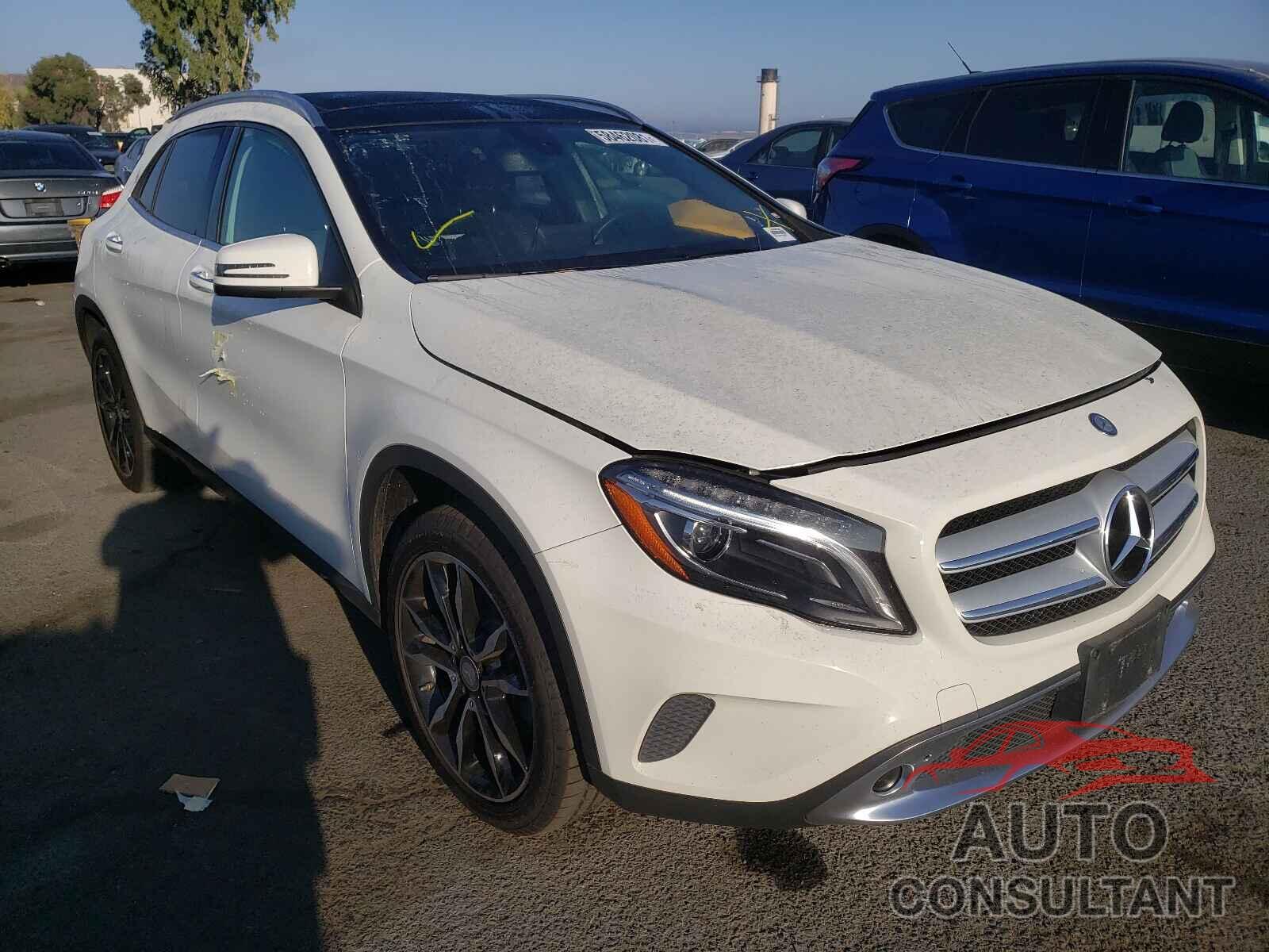 MERCEDES-BENZ GLA-CLASS 2017 - WDCTG4GB5HJ299668