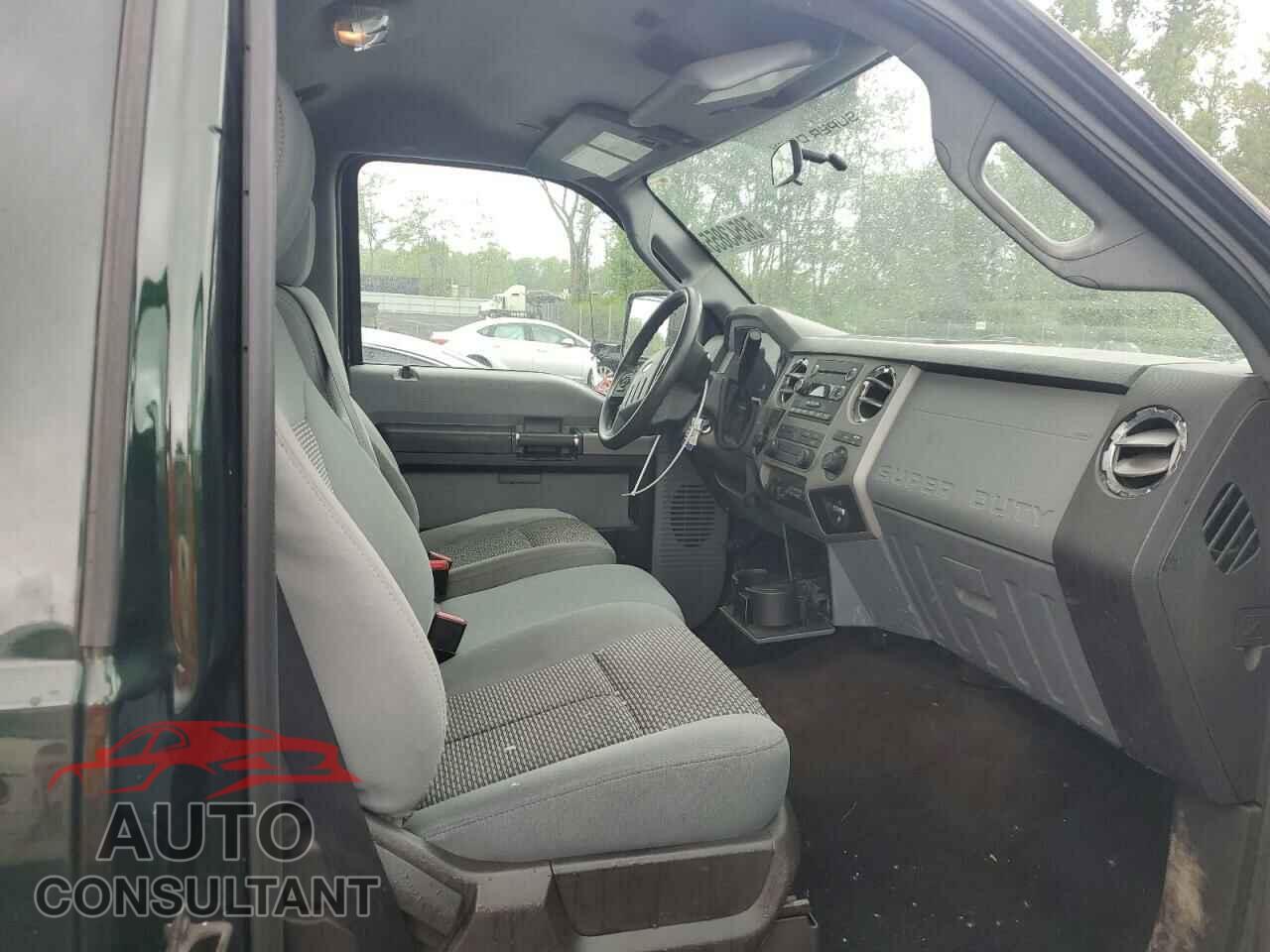 FORD F250 2013 - 1FTBF2B68DEA82735